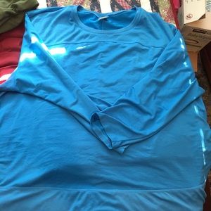 Light weight sweater